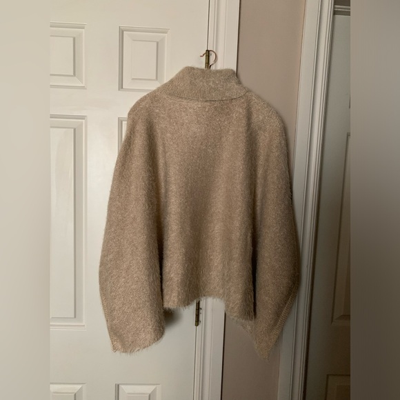 Anthropologie Akemi + Kin Eyelash Poncho Cream and Gold Metallic Turtleneck O/S - Picture 3 of 11